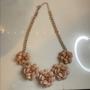 Francesca’s Collections Statement Flower Necklace